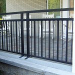 Open Top Railing With Alternating Simple Pickets